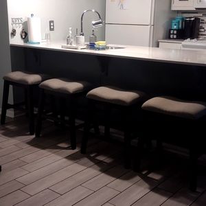 (4) counter height backless stools. Three months old. Husband wants stools with